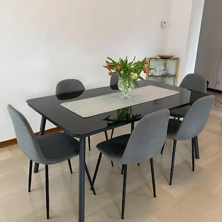 Apartment La Finestra Sul Di