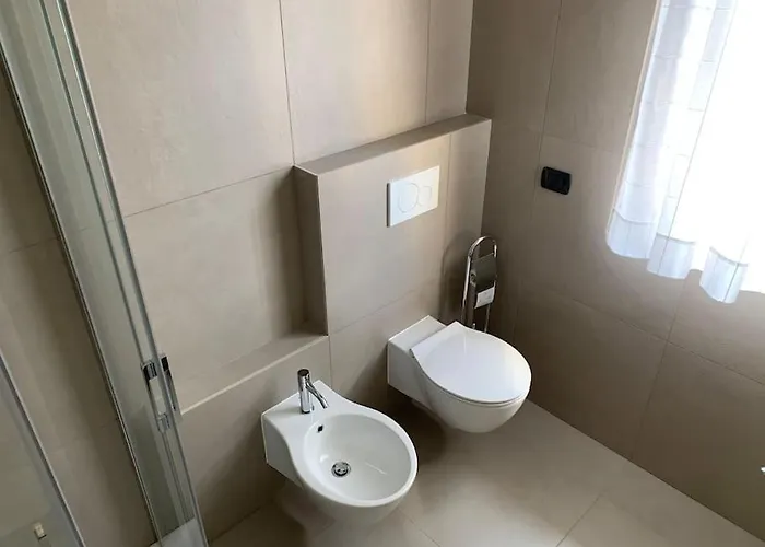 Lägenhet La Finestra Sul Di Como