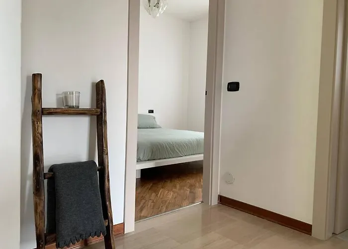 Lägenhet La Finestra Sul Di Como