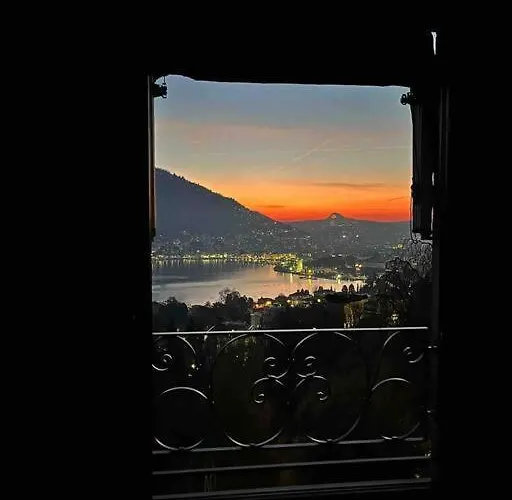 Lägenhet La Finestra Sul Di Como