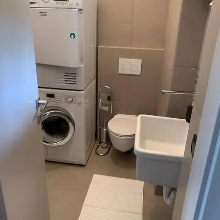 La Finestra Sul Di *